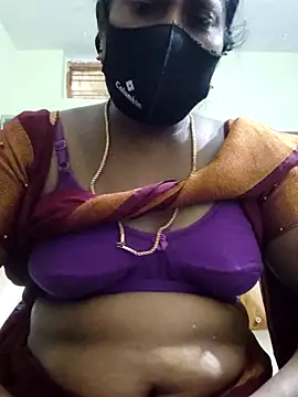 Snapshot of papukurty chatting on 2, 10, 2025 papukurty online show from 2, 10, 2025