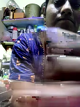 Snapshot of papukurty chatting on 8, 10, 2025 papukurty online show from 8, 10, 2025