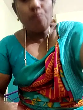 Snapshot of papukurty chatting on 16, 10, 2025 papukurty online show from 16, 10, 2025