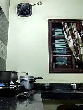 Snapshot of papukurty chatting on 18, 10, 2025 papukurty online show from 18, 10, 2025