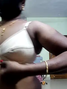 Snapshot of papukurty chatting on 31, 10, 2025 papukurty online show from 31, 10, 2025