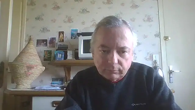 Snapshot of gegevincent chatting on 18, 4, 2026 gegevincent online show from 18, 4, 2026