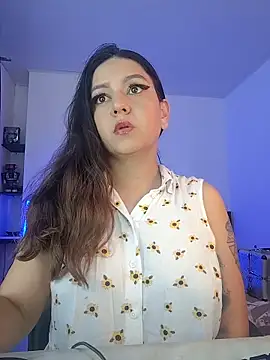 Abbyjoness21 online show from 4, 12, 2025