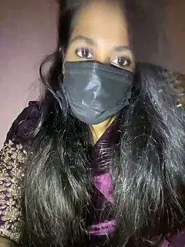 umairahaasan 1 online show from 8, 4, 2026