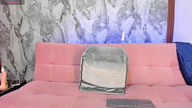 MiiaaCollinss online show from 11, 9, 2025