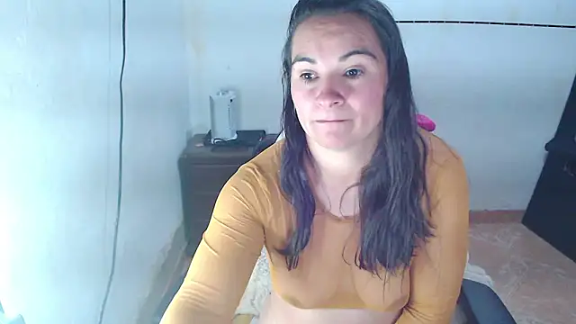 Snapshot of StefiAlizon70 chatting on 21, 9, 2025 StefiAlizon70 online show from 21, 9, 2025