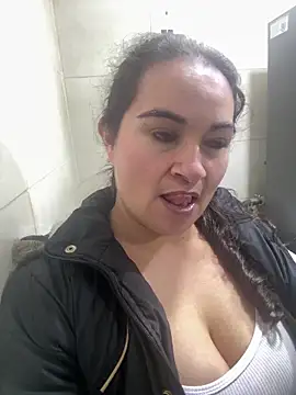 Snapshot of StefiAlizon70 chatting on 27, 2, 2026 StefiAlizon70 online show from 27, 2, 2026