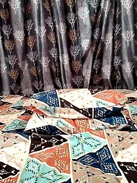 Snapshot of Lalitha-1995 chatting on 15, 2, 2026 Lalitha-1995 online show from 15, 2, 2026