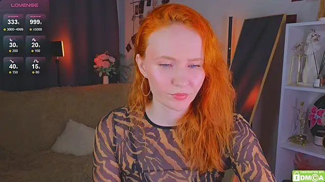 JoyceJones online show from 23, 11, 2025