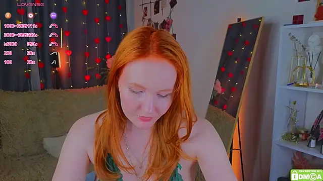 Snapshot of JoyceJones chatting on 16, 2, 2026 JoyceJones online show from 16, 2, 2026