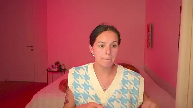 EwelynScott online show from 27, 9, 2025