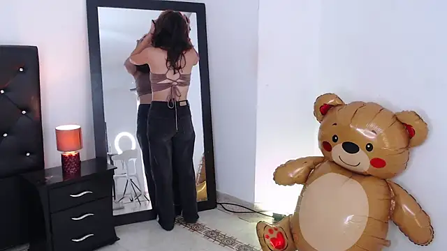 miascarlet 16 online show from 16, 12, 2025