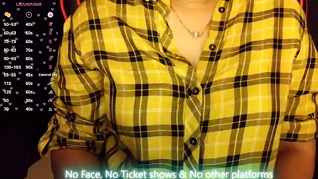 Snapshot of Anuforyou19 chatting on 28, 5, 2026 Anuforyou19 online show from 28, 5, 2026