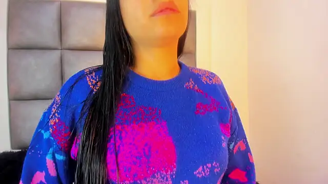 Mia lopez   online show from 22, 9, 2025