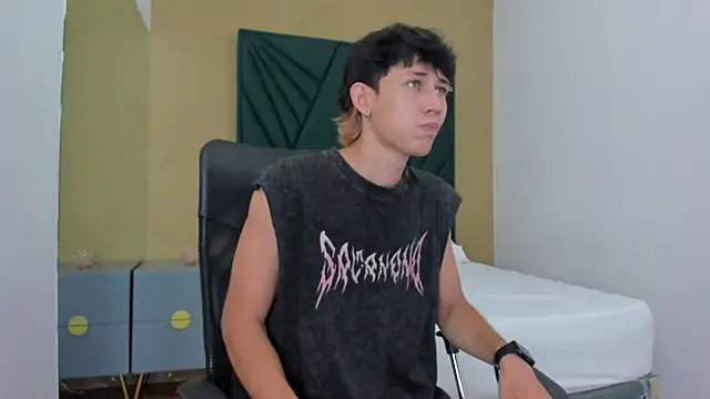 Michael blue online show from 18, 12, 2025