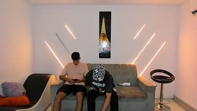 brutal sex room2k online show from 18, 1, 2026