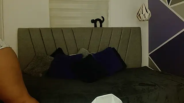 Yera carey online show from 7, 10, 2025