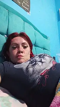 carolinhe  online show from 1, 12, 2025