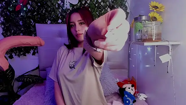 Anna Blade  online show from 13, 12, 2025