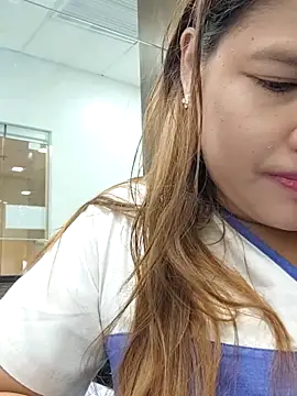 Snapshot of Sweetheart_Claire chatting on 27, 4, 2026 Sweetheart Claire online show from 27, 4, 2026