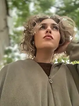 KellyKeler online show from 18, 10, 2025