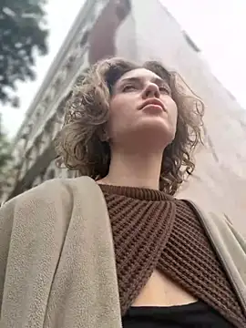 KellyKeler online show from 19, 10, 2025