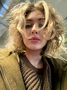 KellyKeler online show from 29, 10, 2025