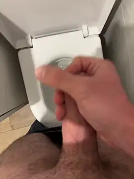 hugehairycock 98 online show from 30, 11, 2025