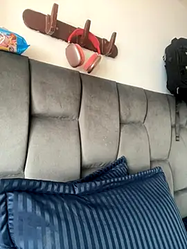 AllieYourGirl online show from 14, 11, 2025