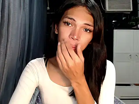ladyhotcuming online show from 1, 6, 2026