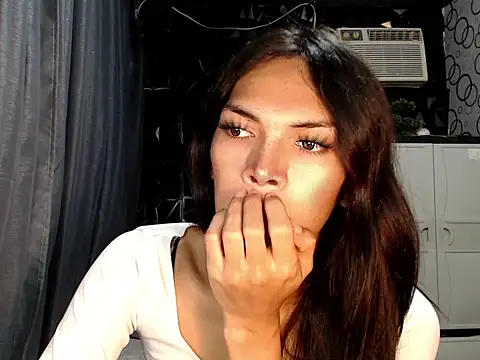 Snapshot of ladyhotcuming chatting on 8, 7, 2026 ladyhotcuming online show from 8, 7, 2026