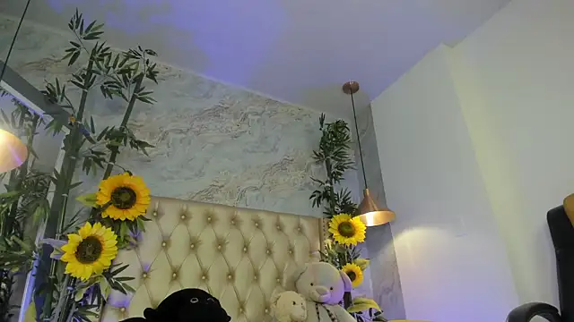 LittleeJaz online show from 4, 7, 2026