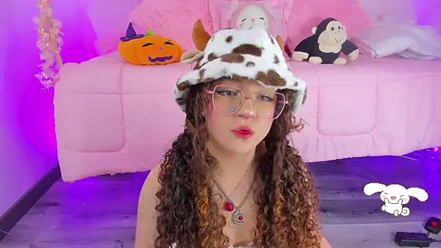 hannacutegod online show from 28, 9, 2025