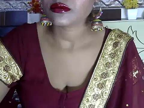 Snapshot of hotee_bhabi chatting on 29, 9, 2025 hotee bhabi online show from 29, 9, 2025