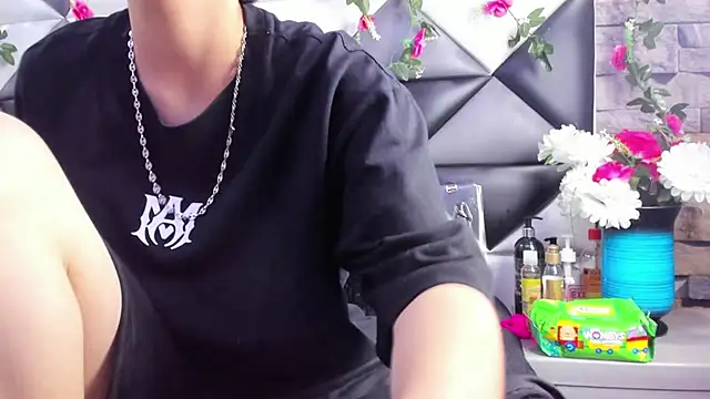 Megan Thompson  online show from 12, 11, 2025