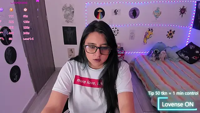 Snapshot of Cherry_blush_ chatting on 2, 7, 2026 Cherry blush online show from 2, 7, 2026