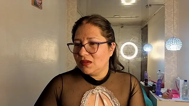 scarlett widow  online show from 20, 7, 2026