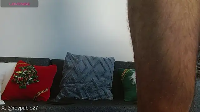 ReyPablo1 online show from 18, 12, 2025