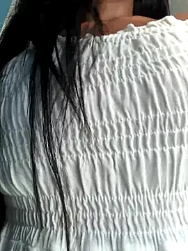 Bustykeyla online show from 13, 12, 2025