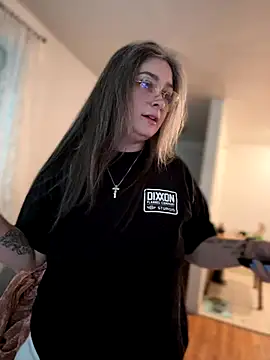 Alix Valentine online show from 17, 10, 2025