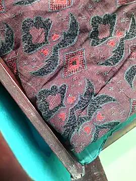 Villageanuty online show from 22, 4, 2026