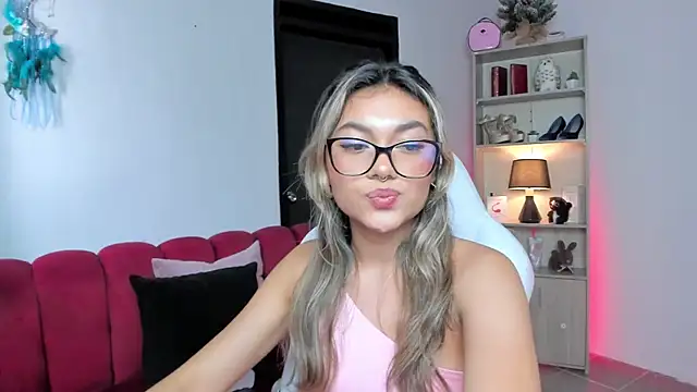 Tatiana mendoza online show from 23, 9, 2025