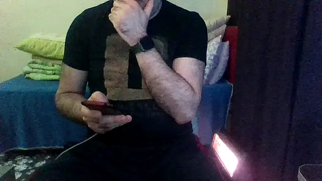 Snapshot of st206boy chatting on 21, 4, 2026 st206boy online show from 21, 4, 2026