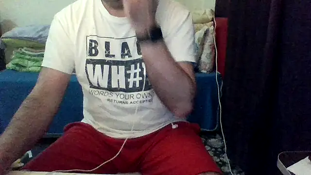 Snapshot of st206boy chatting on 8, 5, 2026 st206boy online show from 8, 5, 2026