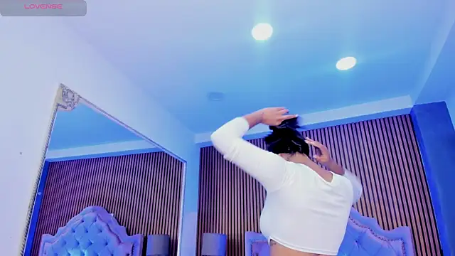 SelenaStonne online show from 11, 10, 2025