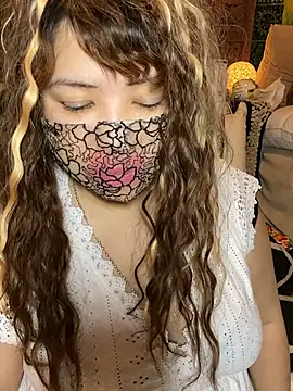 xoxLILxMELOxox online show from 3, 10, 2025