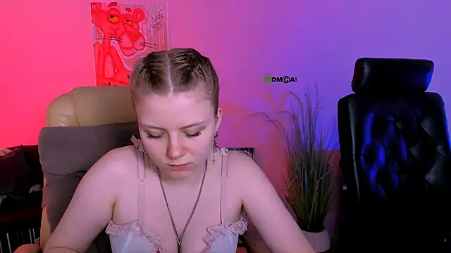 foxy tease  online show from 20, 11, 2025