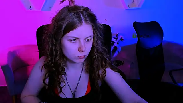 foxy tease  online show from 25, 11, 2025