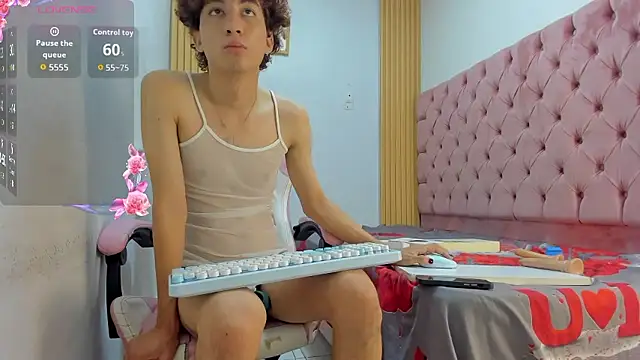 Darkknightx01 online show from 15, 1, 2026