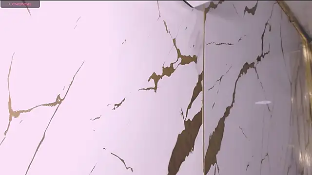 eimy skinny  online show from 1, 2, 2026